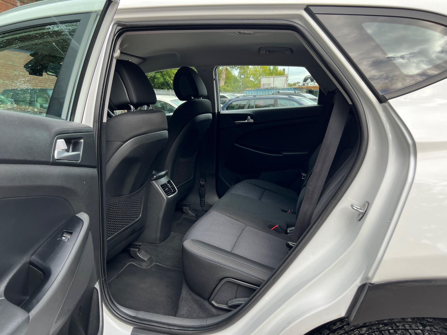 Used Hyundai TUCSON 2018 for sale - 76701845: Photo 31