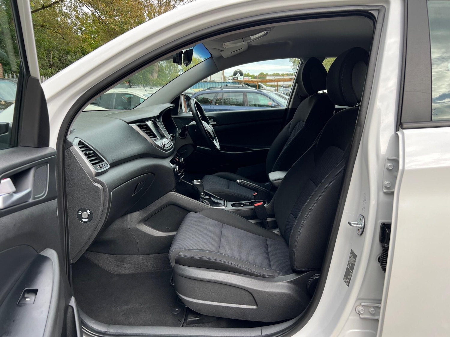 Used Hyundai TUCSON 2018 for sale - 76701845: Photo 35