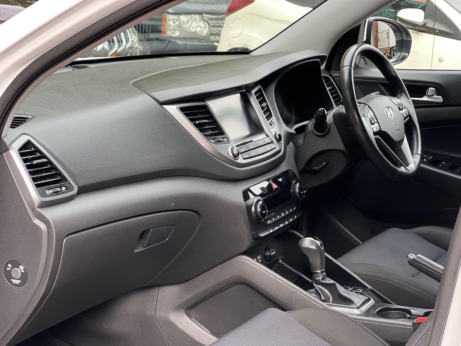 Used Hyundai TUCSON 2018 for sale - 76701845: Photo 36