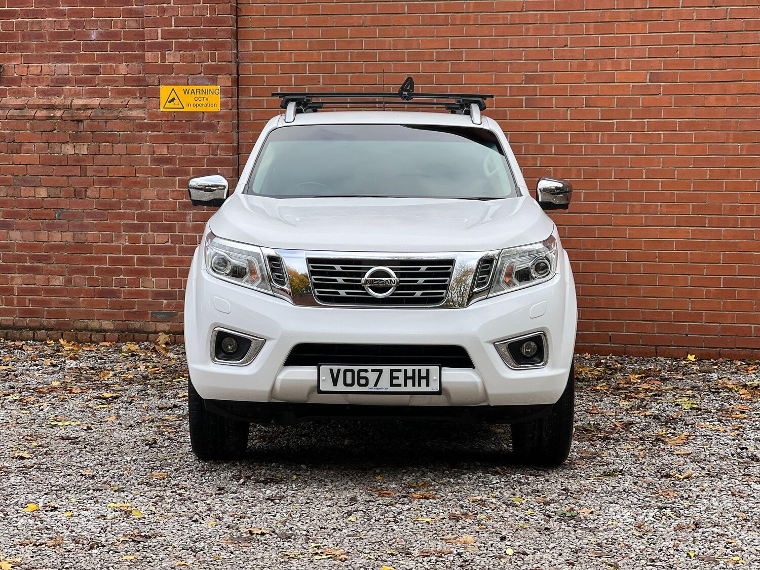 Used Nissan Navara 2017 for sale - 76989869: Photo 2