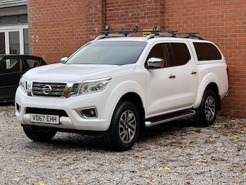 Used Nissan Navara 2017 for sale - 76989869: Photo
