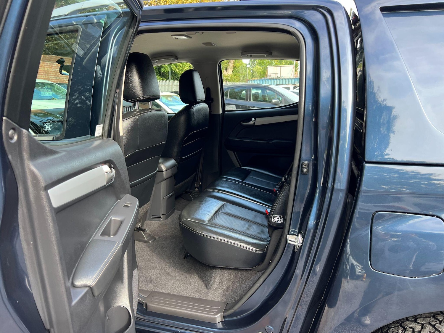 Vehicle 28
