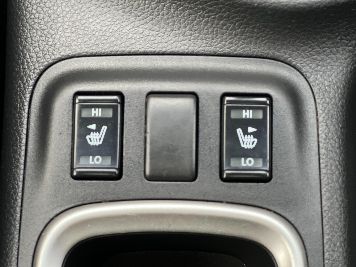 Used Nissan Navara 2017 for sale - 76484918: Photo 22