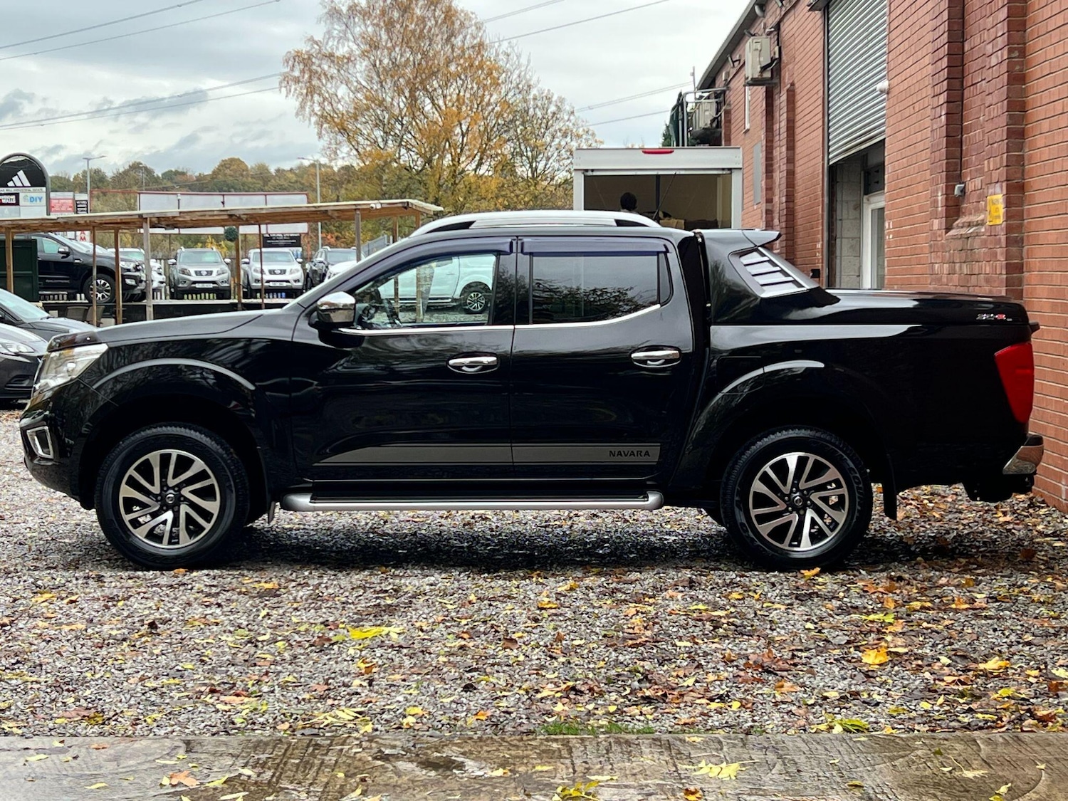 Used Nissan Navara 2017 for sale - 76484918: Photo 4