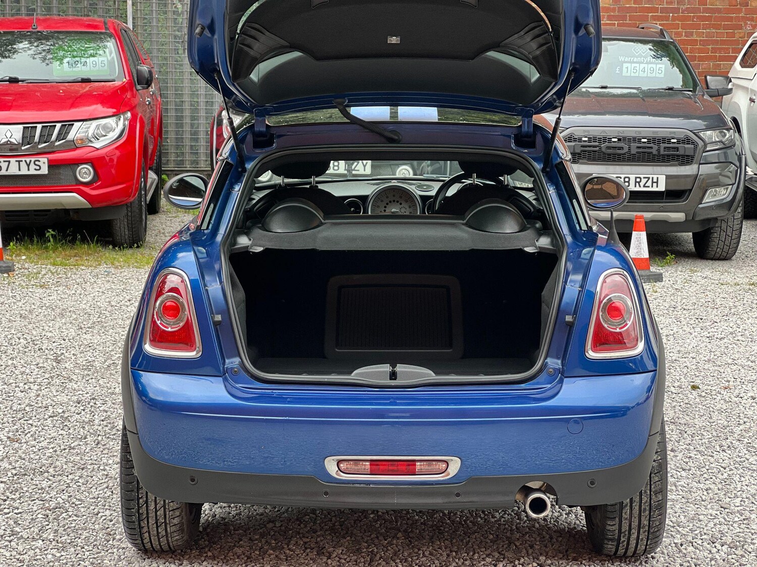 Vehicle 33