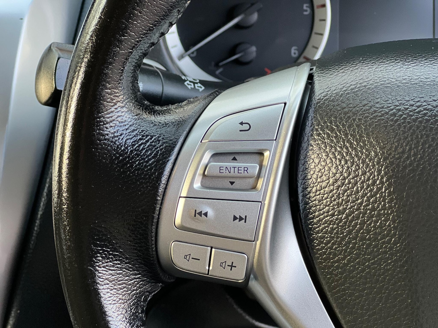 Used Nissan Navara 2019 for sale - 77344786: Photo 12