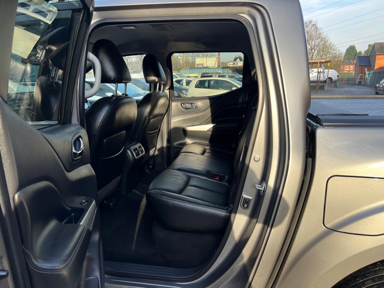Used Nissan Navara 2019 for sale - 77344786: Photo 24