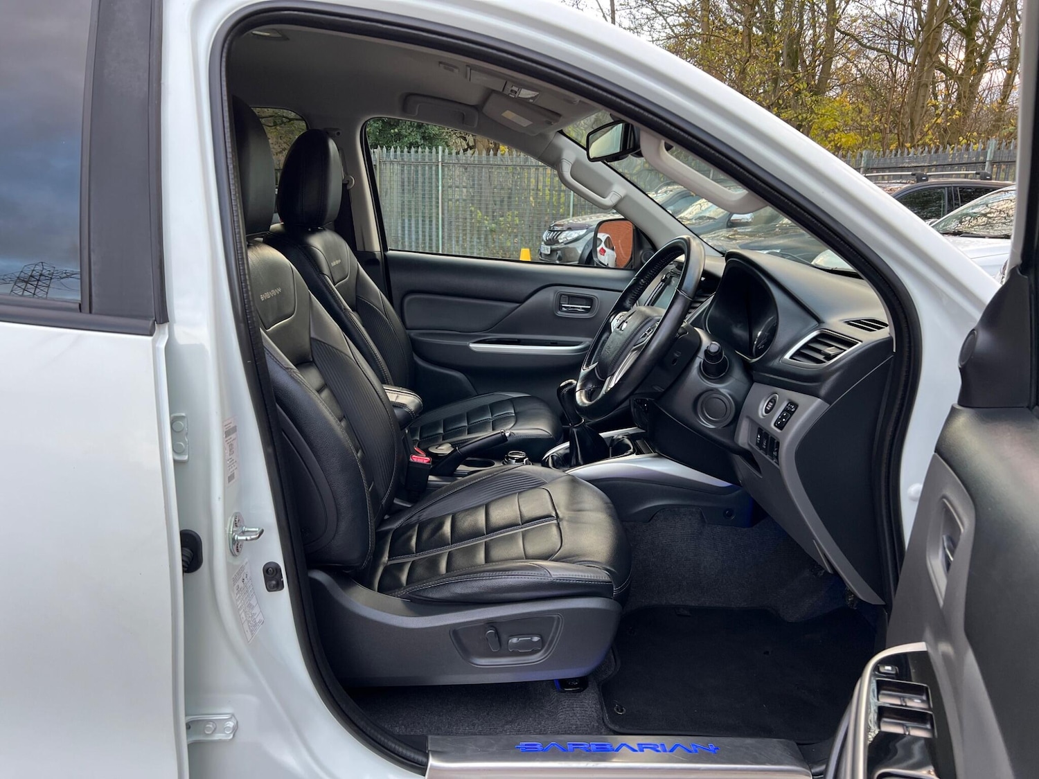 Used Mitsubishi L200 2017 for sale - 76714510: Photo 14