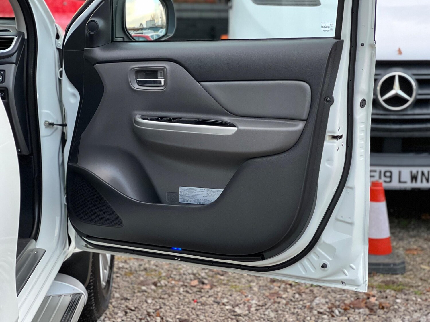 Used Mitsubishi L200 2017 for sale - 76714510: Photo 30