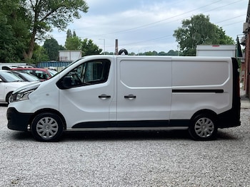 Used Renault Trafic 2015 for sale - 75531656: Photo