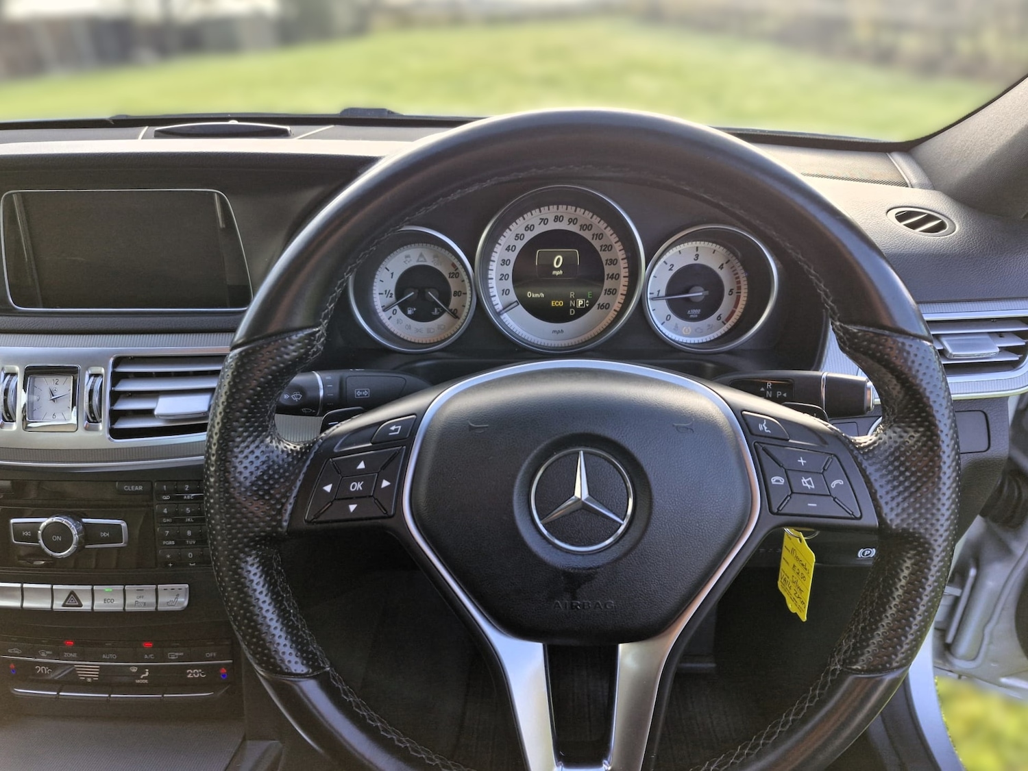 Used Mercedes-Benz E Class 2014 for sale - 76819749: Photo 23