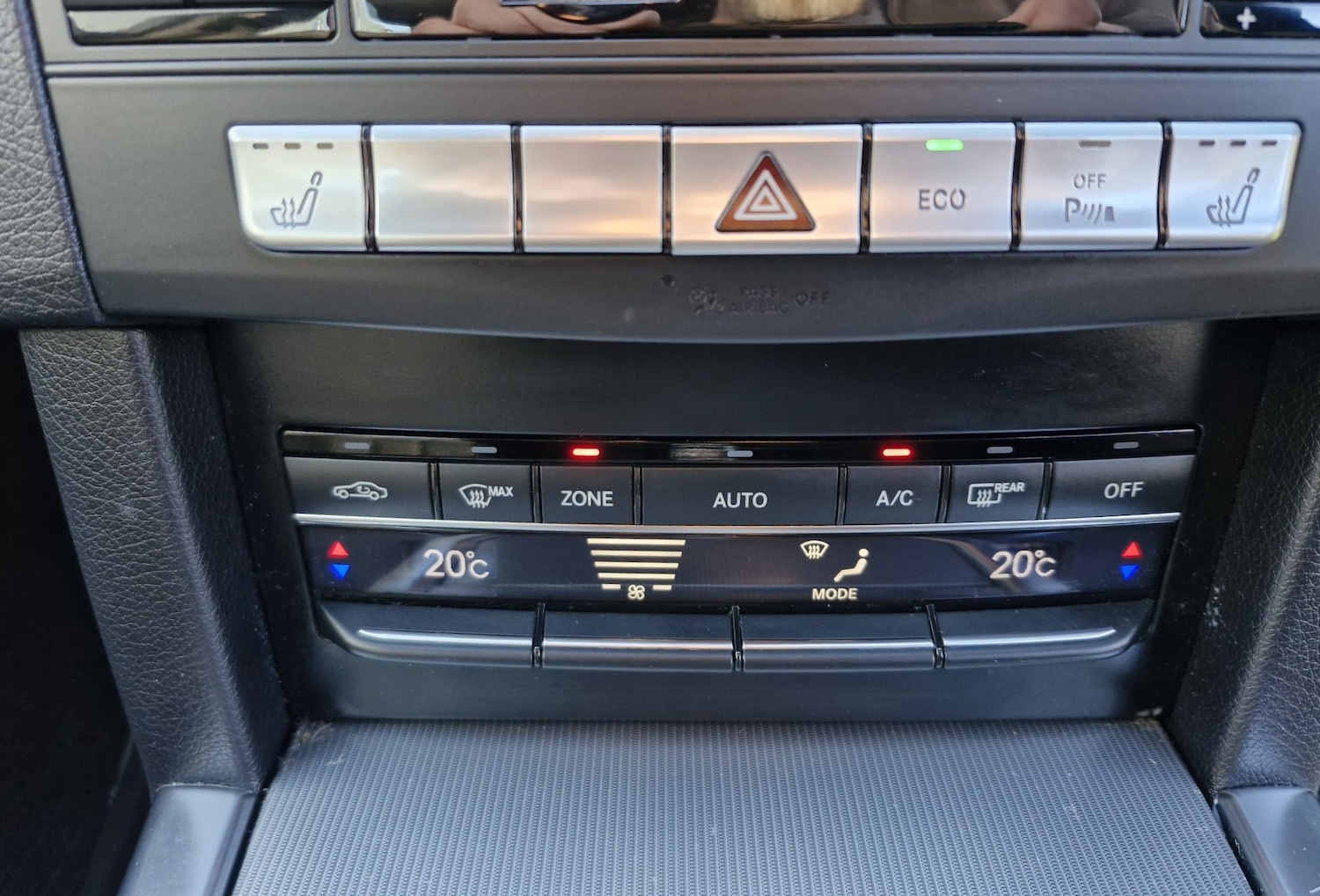 Used Mercedes-Benz E Class 2014 for sale - 76819749: Photo 30