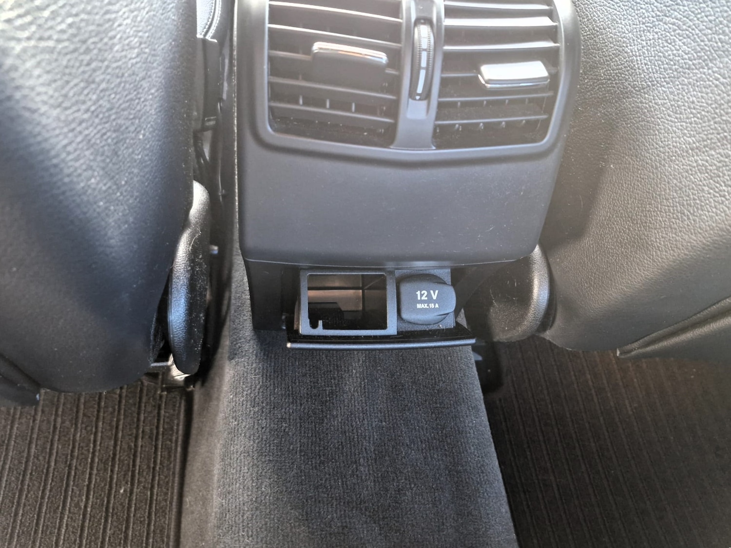 Used Mercedes-Benz E Class 2014 for sale - 76819749: Photo 33