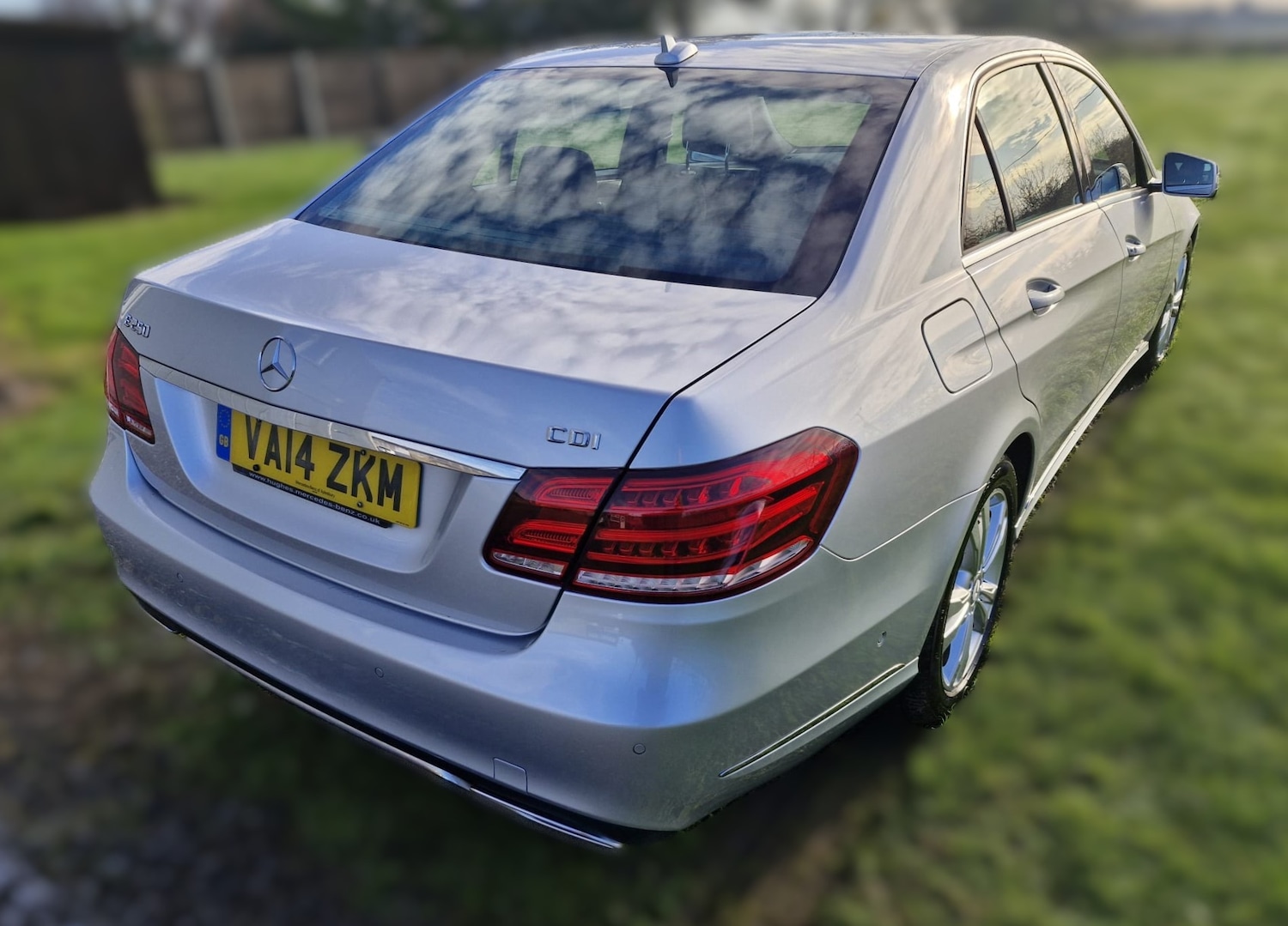 Used Mercedes-Benz E Class 2014 for sale - 76819749: Photo 4
