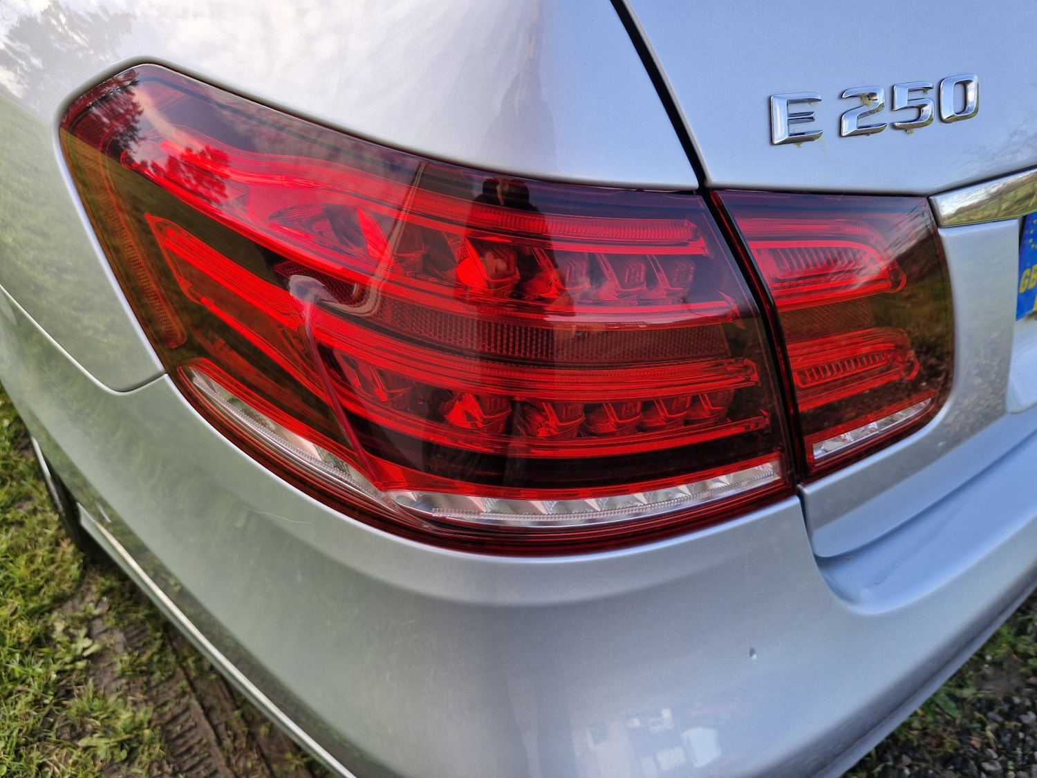 Used Mercedes-Benz E Class 2014 for sale - 76819749: Photo 44