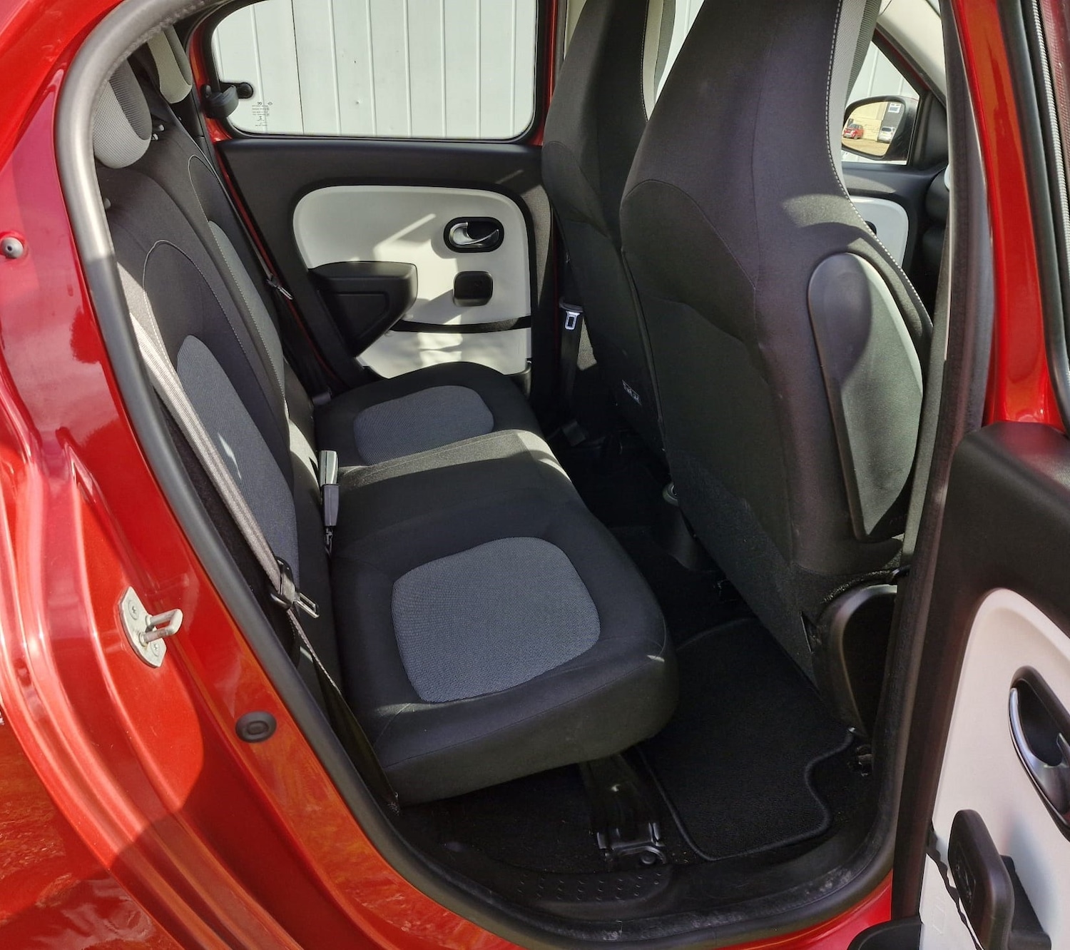 Used Renault Twingo 2017 for sale - 77629483: Photo 14