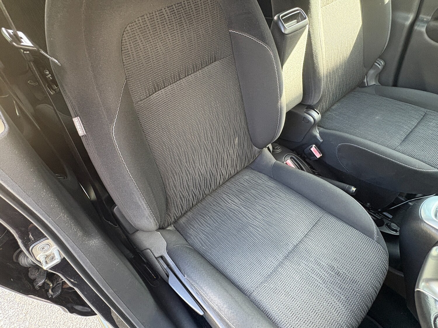 Used Citroen C3 Picasso 2011 for sale - 76057847: Photo 25