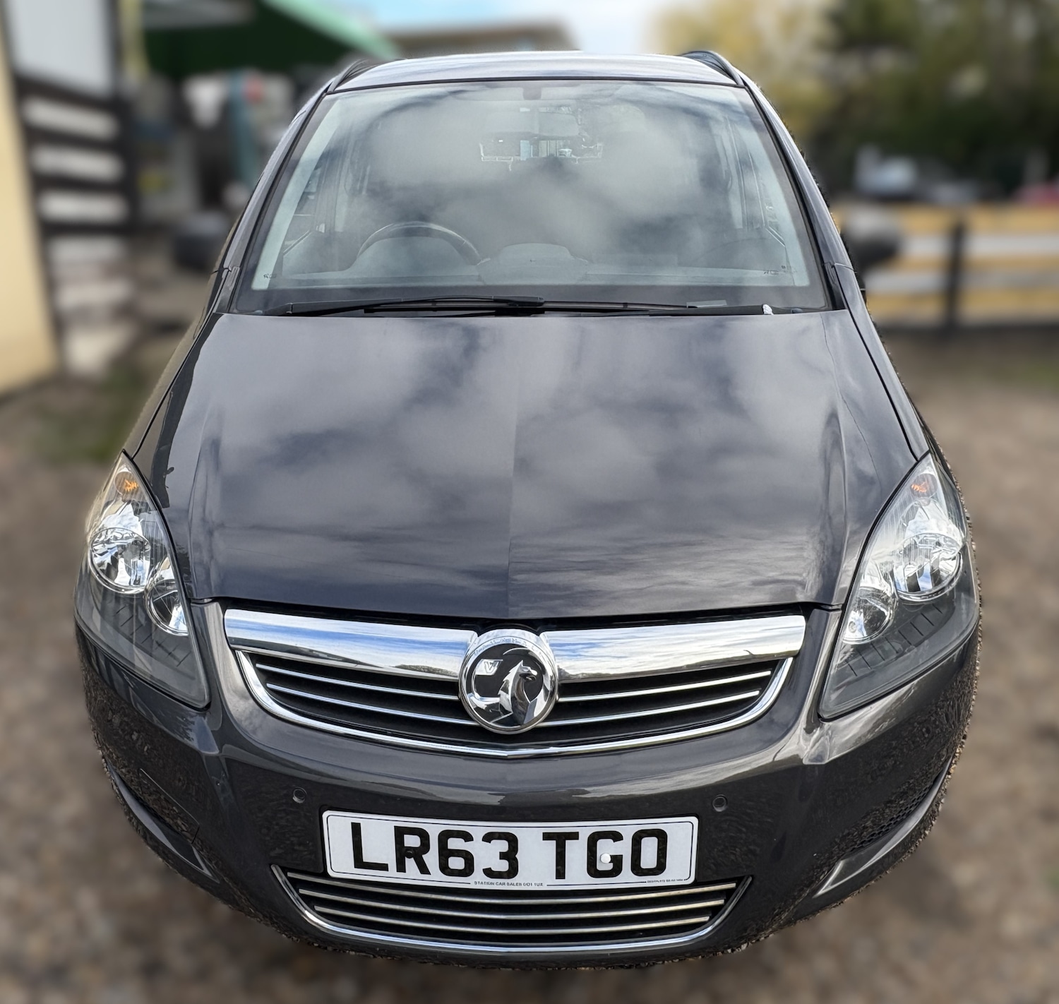 Used Vauxhall Zafira 2013 for sale - 76334629: Photo 2