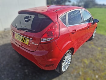 Used Ford Fiesta 2011 for sale - 77718987: Photo