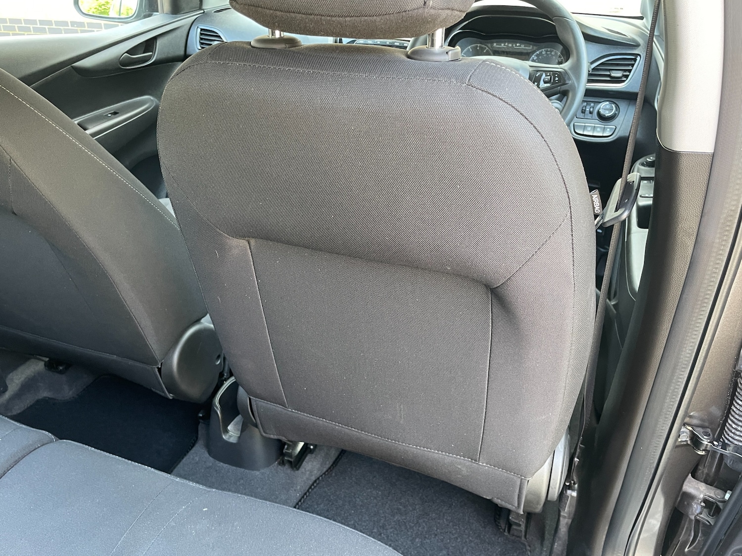 Vehicle 29