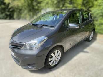 Used Toyota Yaris 2013 for sale - 74663716: Photo