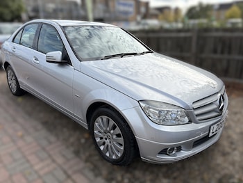 2009 (L) - 2.1 C220 CDI BlueEfficiency Elegance Saloon 4dr Diesel Auto Euro 5 (170 ps)