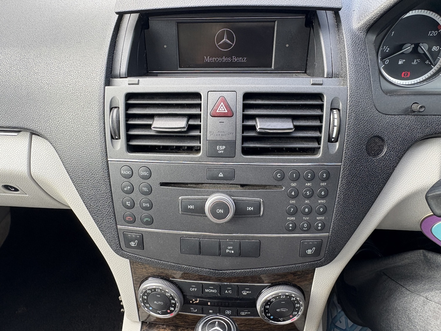 Used Mercedes-Benz C Class 2009 for sale - 76334645: Photo 6