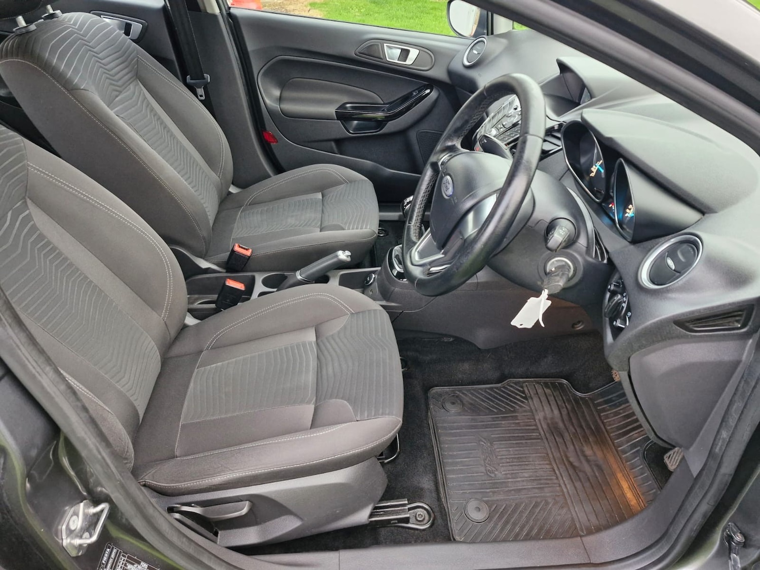 Used Ford Fiesta 2016 for sale - 76985648: Photo 12