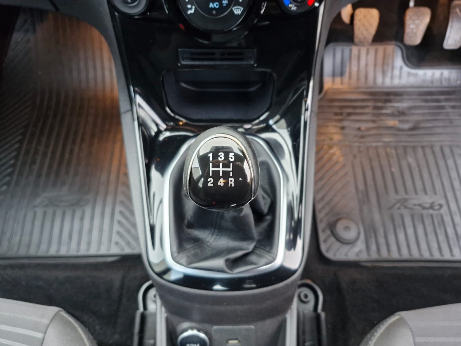 Used Ford Fiesta 2016 for sale - 76985648: Photo 20