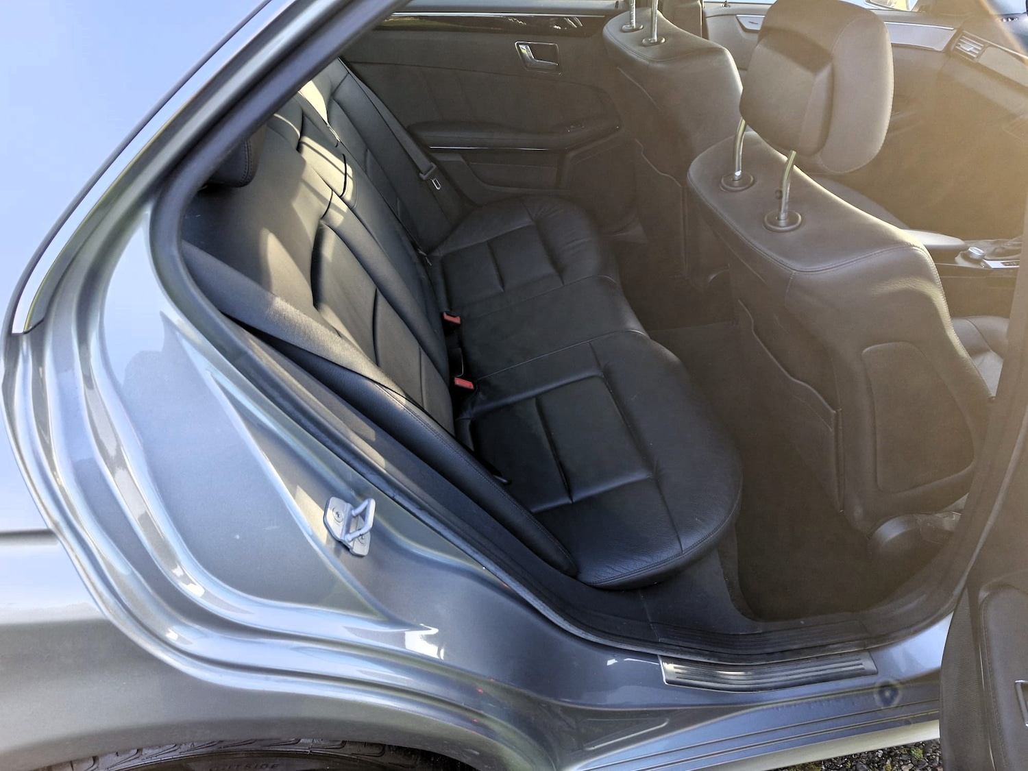 Used Mercedes-Benz E Class 2010 for sale - 77608108: Photo 13