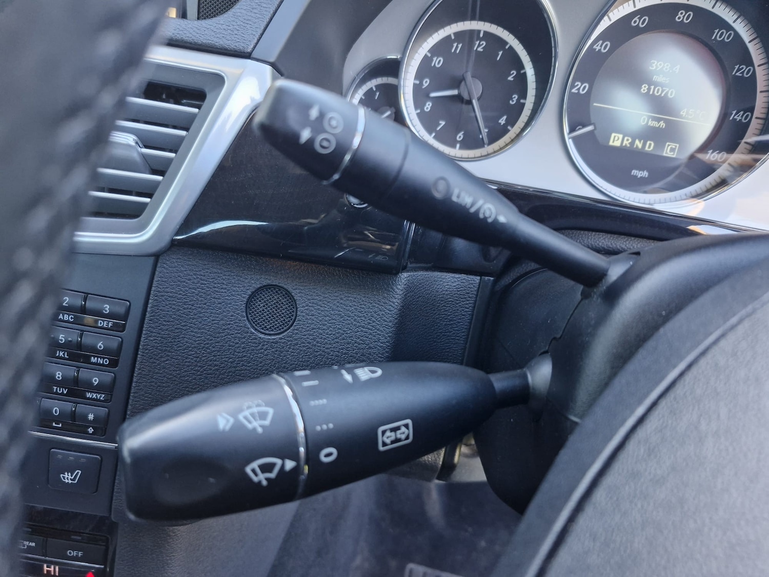 Used Mercedes-Benz E Class 2010 for sale - 77608108: Photo 20