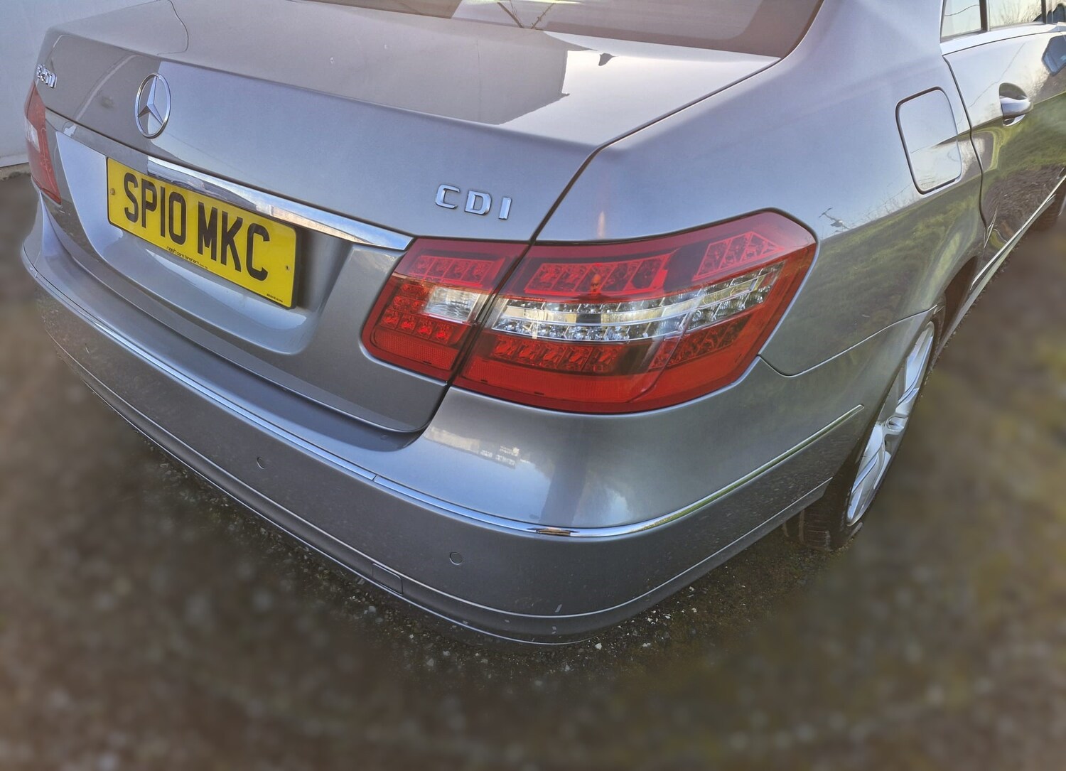 Used Mercedes-Benz E Class 2010 for sale - 77608108: Photo 32