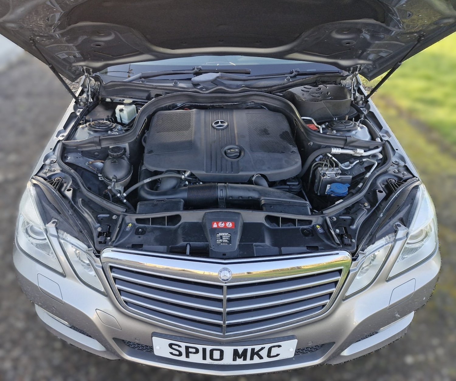 Used Mercedes-Benz E Class 2010 for sale - 77608108: Photo 34