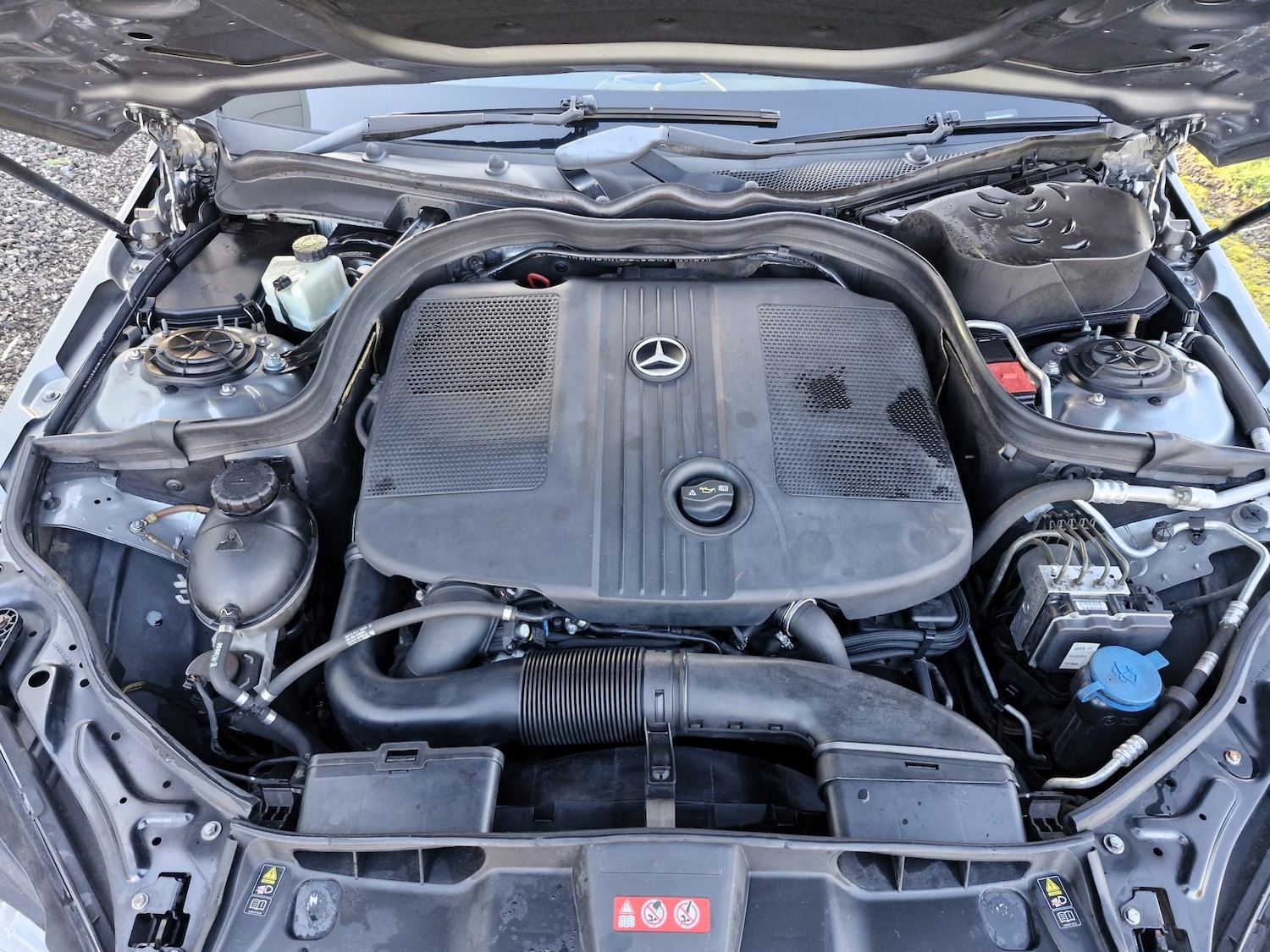 Used Mercedes-Benz E Class 2010 for sale - 77608108: Photo 35