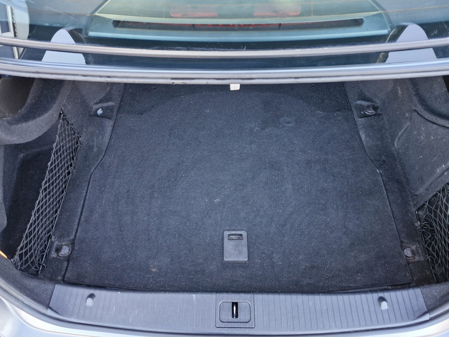 Used Mercedes-Benz E Class 2010 for sale - 77608108: Photo 8