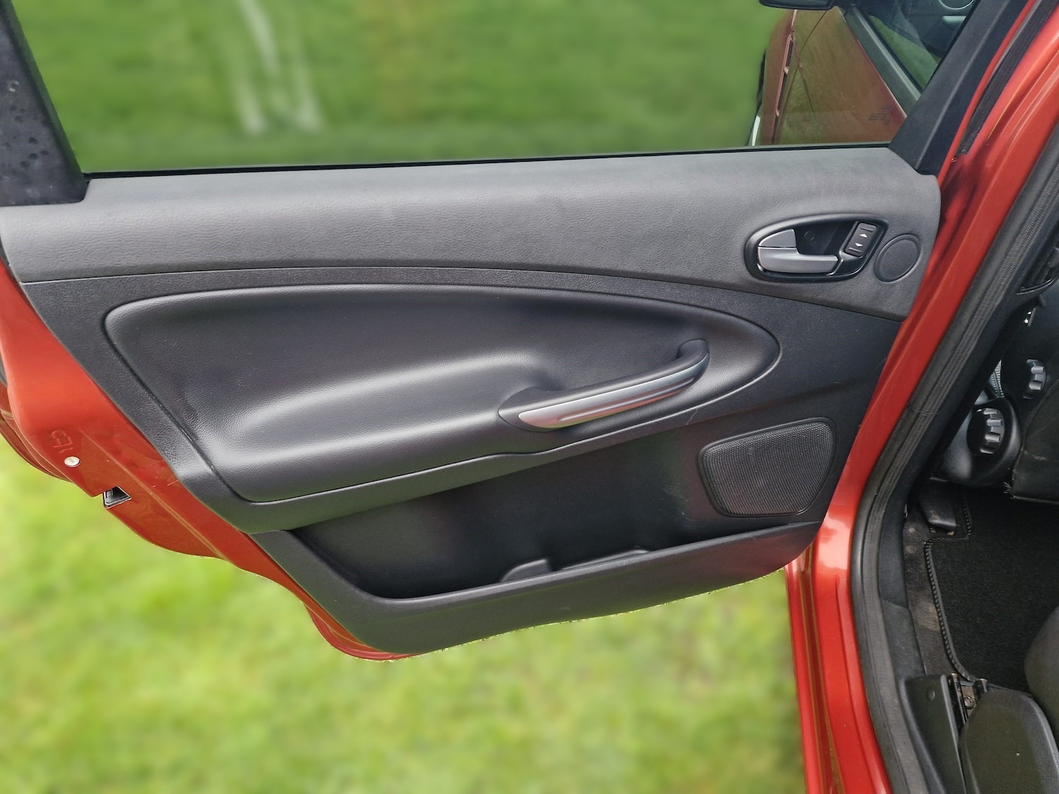 Used Ford S-Max 2009 for sale - 77187656: Photo 28