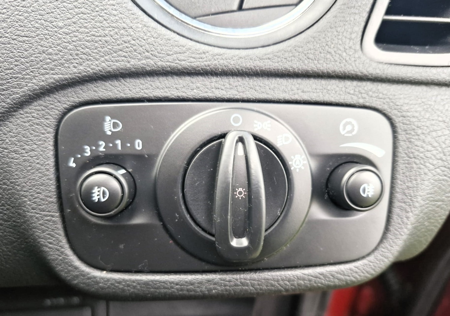 Used Ford S-Max 2009 for sale - 77187656: Photo 29