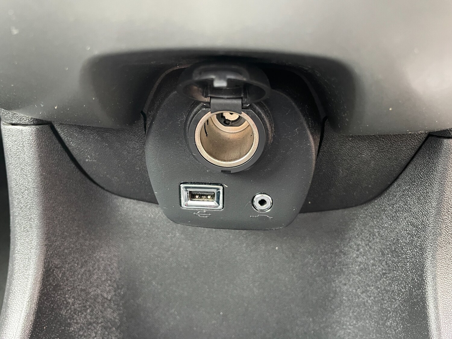 Vehicle 33