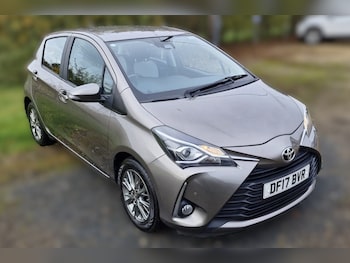 2017 (17) - 1.5 VVT-i Icon Tech 5dr