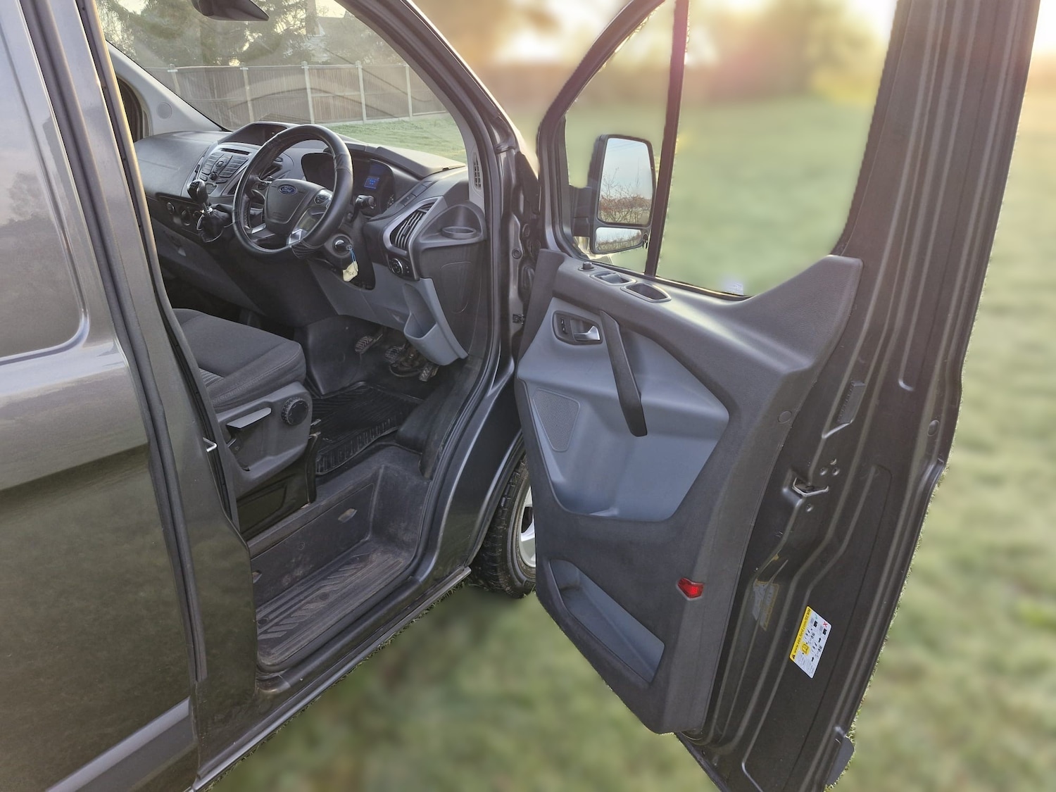 Used Ford Transit Custom 2017 for sale - 76985681: Photo 10