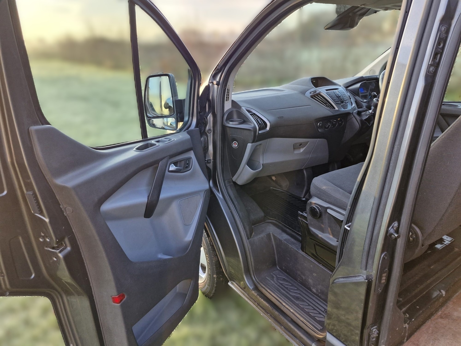 Used Ford Transit Custom 2017 for sale - 76985681: Photo 13