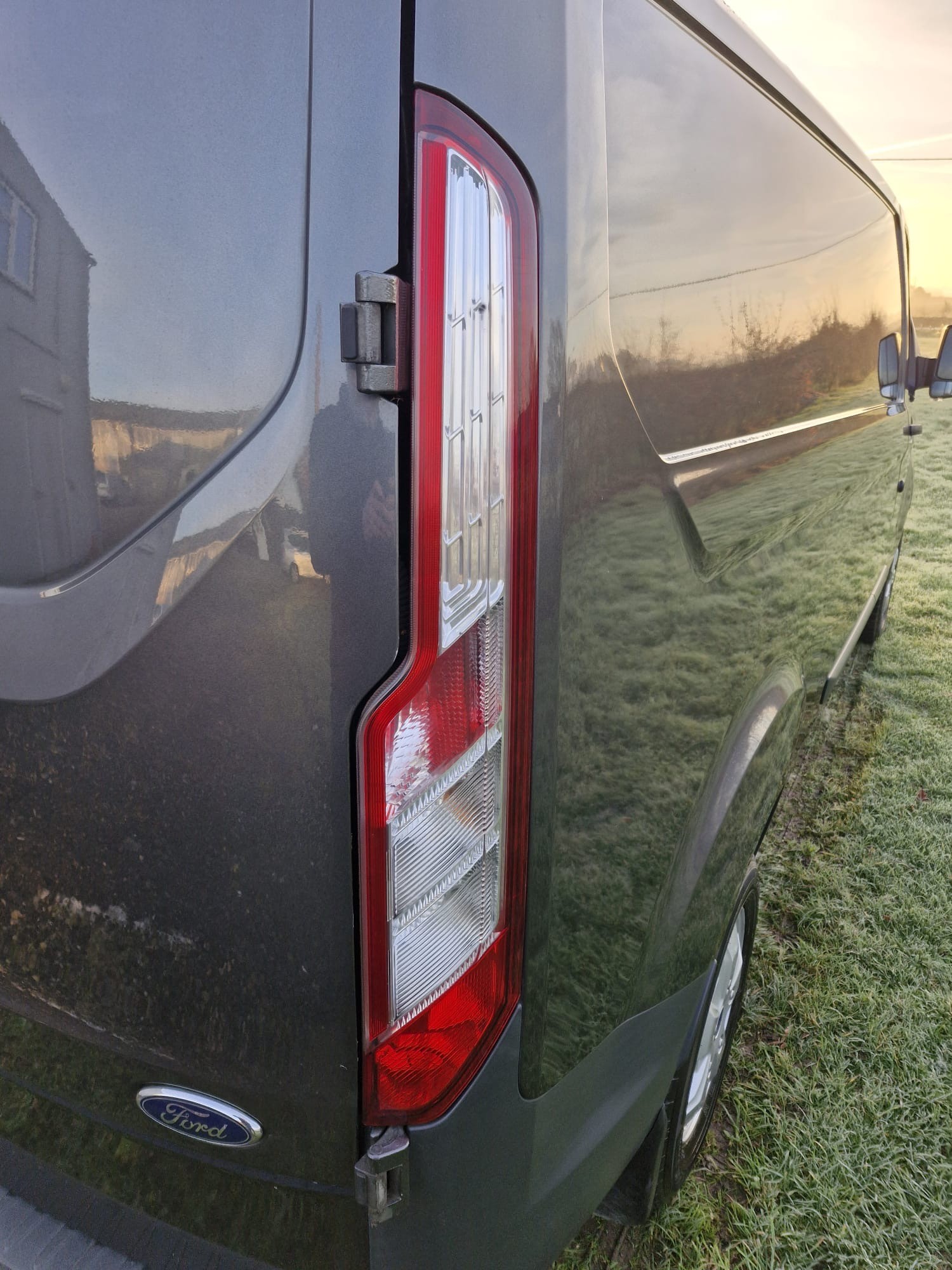 Used Ford Transit Custom 2017 for sale - 76985681: Photo 26