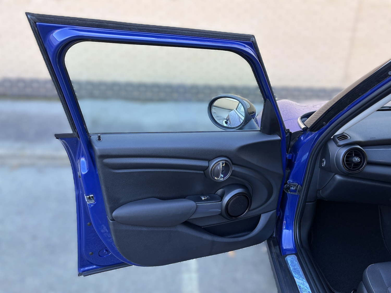 Used MINI Hatch 2019 for sale - 76224994: Photo 12