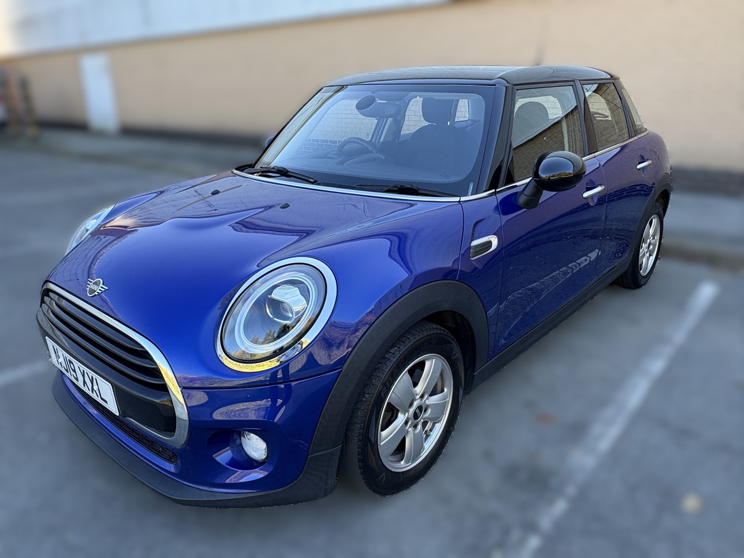 Used MINI Hatch 2019 for sale - 76224994: Photo 3