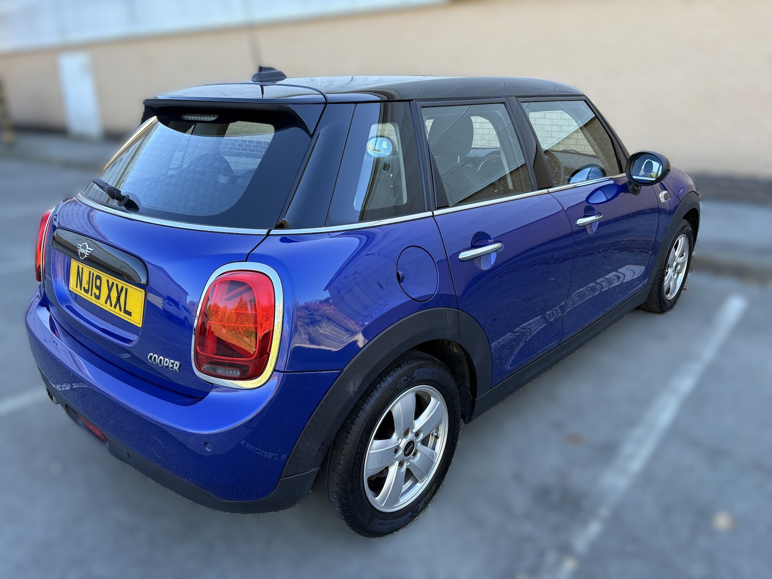 Used MINI Hatch 2019 for sale - 76224994: Photo 4