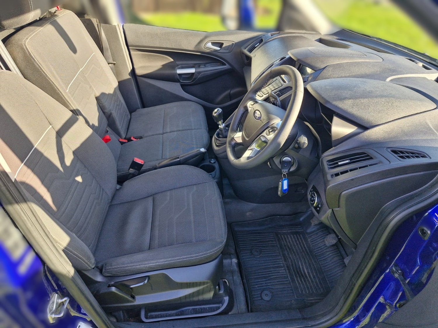 Used Ford Transit Connect 2015 for sale - 76783344: Photo 11