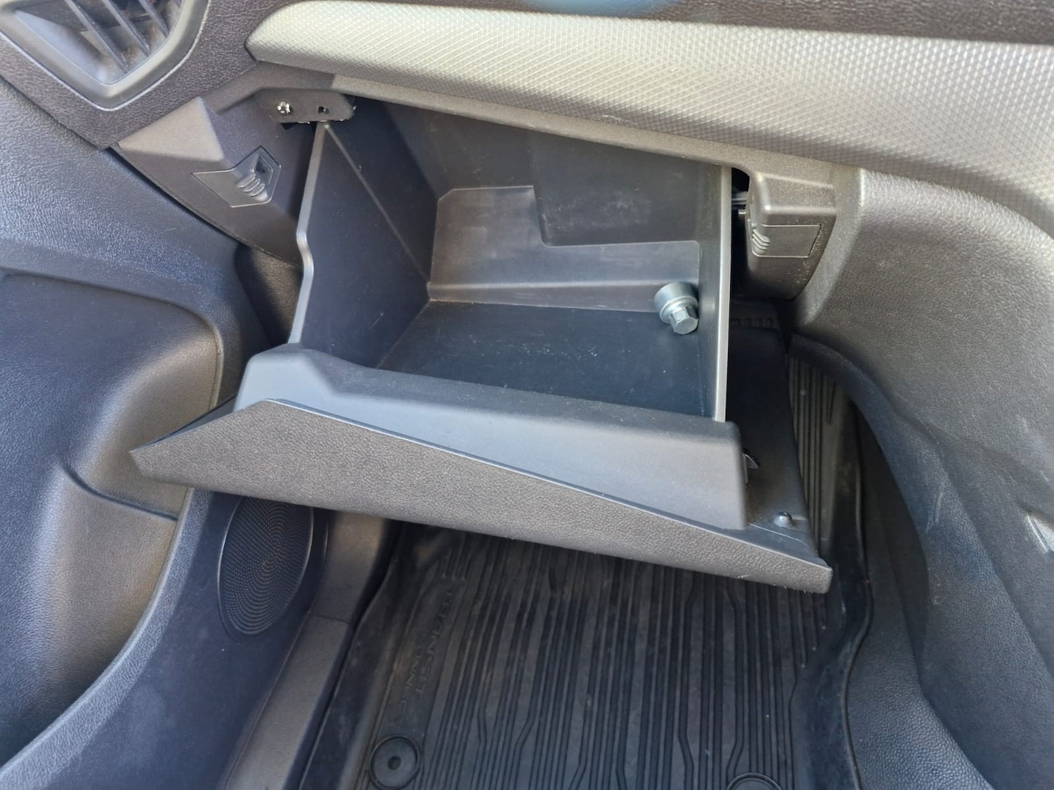 Used Ford Transit Connect 2015 for sale - 76783344: Photo 25