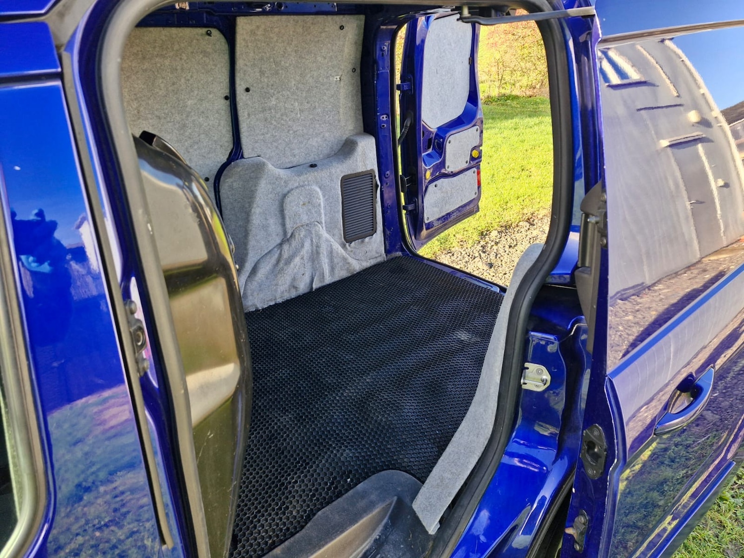 Used Ford Transit Connect 2015 for sale - 76783344: Photo 8