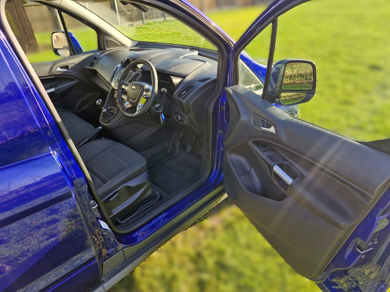 Used Ford Transit Connect 2015 for sale - 76783344: Photo 9