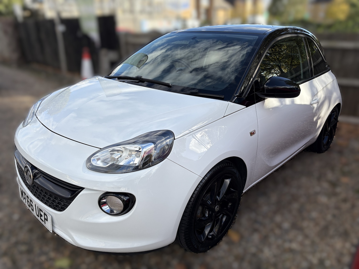 Used Vauxhall ADAM 2016 for sale - 76369061: Photo 3